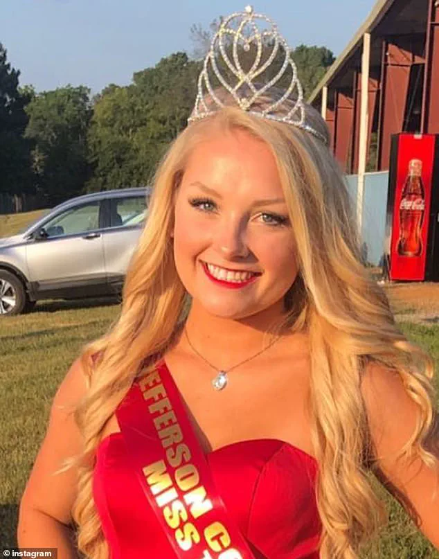 University of Kentucky Cheerleader Charged with Abuse of Corpse, Tampering with Evidence Following Discovery of Newborn in Trash Bag
