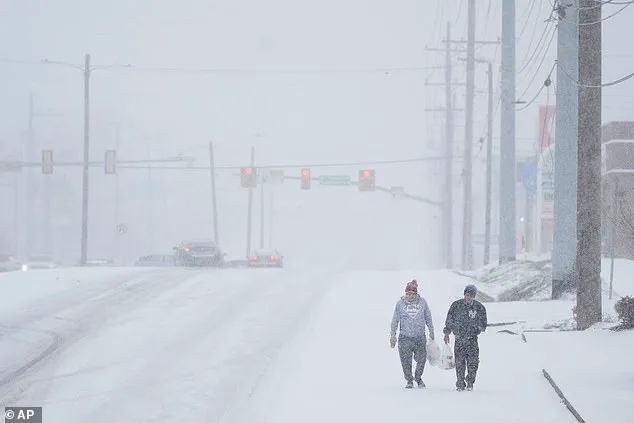 Nashville Power Outage Leaves Thousands in Cold During Winter Storm