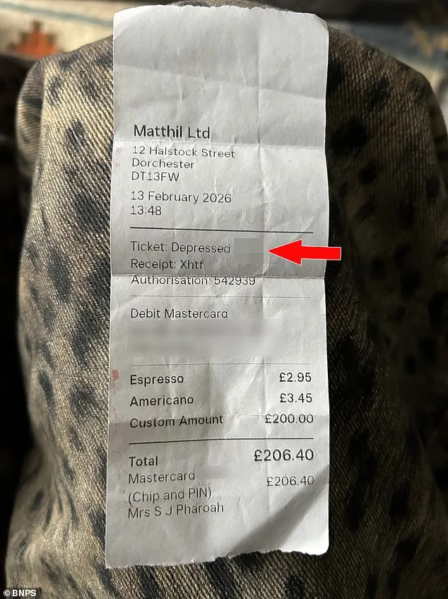 Coffee Shop Apologizes After Staff Writes 'Depressed F***s' on Receipt During Grieving Family's Wake