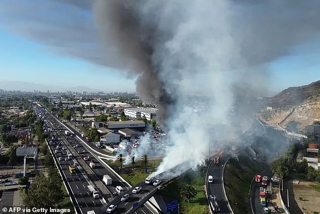 Gas Tanker Explosion in Santiago Kills 4, Injures 17, Destroys 50 Vehicles