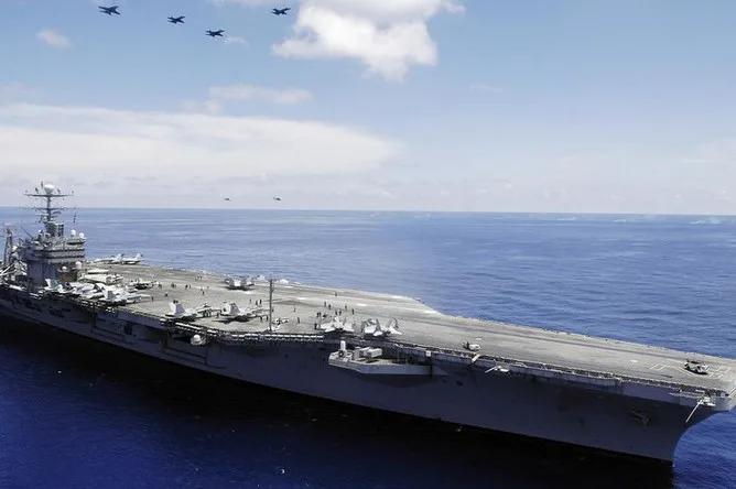 Iranian Missile Attack on US Carrier Sparks US-Israel Military Response