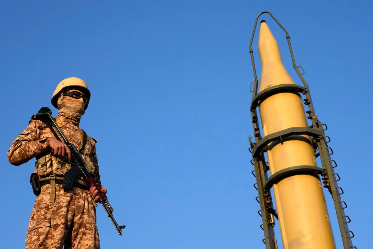 Iran Deploys Heavy-Duty Missile Amid U.S.-Israel Joint Operation, Raising Regional Tensions