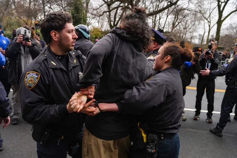 Explosive Device Found During Protest Outside NYC Mayor's Home; Two Arrested