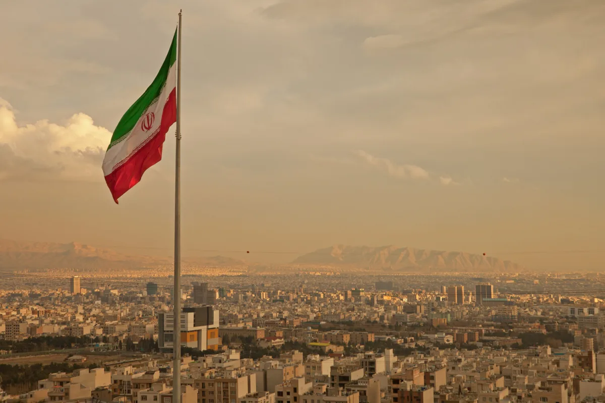 Iran Claims Most Powerful Rocket Strike on Israel Since Hostilities Began, Fueling Global Concerns