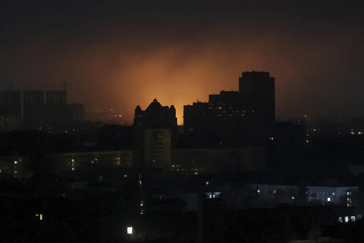 Kyiv Shaken by Explosions Amid Fears of Shift in Russian Tactics