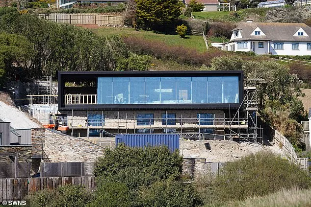 Cate Blanchett's Eco-Home Ambitions Clash with Environmental Concerns in Cornwall