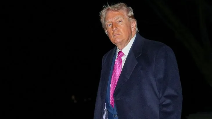 Trump's Plan to Seize Kharg Island Sparks Tensions Over Iran's Oil Exports and Hormuz Security